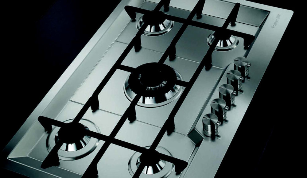 Gas cooker hobs